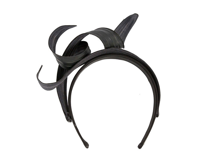 Black sculptured leaves fascinator by Max Alexander - Hats From OZ