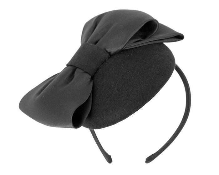 Black winter pillbox fascinator with bow - Hats From OZ