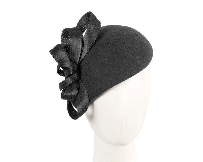 Stylish black felt beret hat by Fillies Collection - Hats From OZ