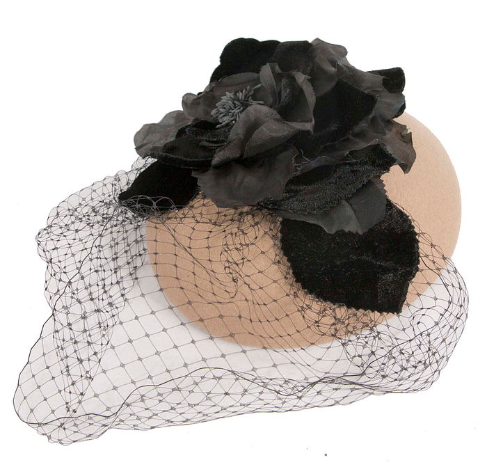 Winter felt beret with face veil CU613 - Hats From OZ