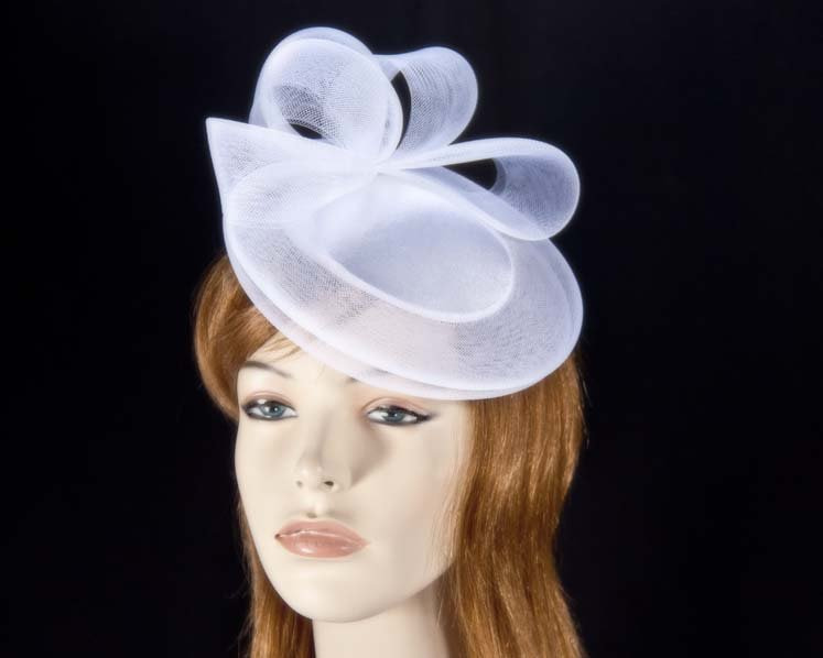 White Wedding Cocktail Hat - Hats From OZ UK | K4691W White Wedding Cocktail Hat - Hats From OZ UK