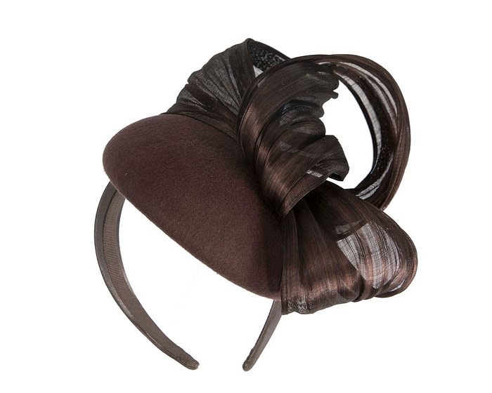 Chocolate fascinator with silk abaca bow - Image 2