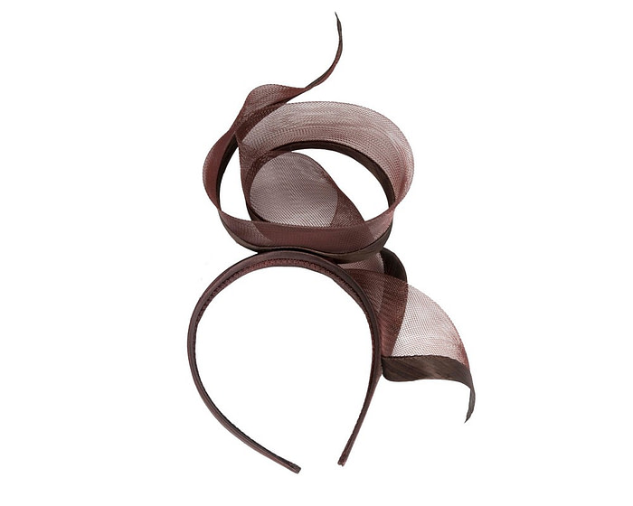 Sculptured chocolate racing fascinator by Fillies Collection - Image 4