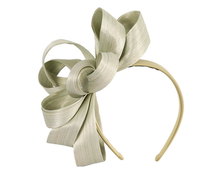 Sage green abaca loops racing fascinator - Image 2