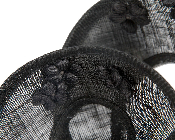 Exquisite black sinamay fascinator by Max Alexander - Image 3