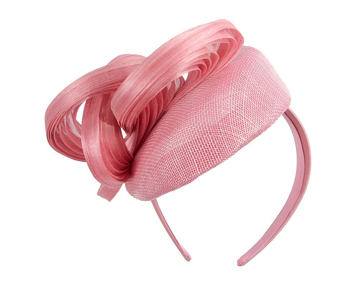 Exclusive dusty pink pillbox fascinator by Fillies Collection - Image 6