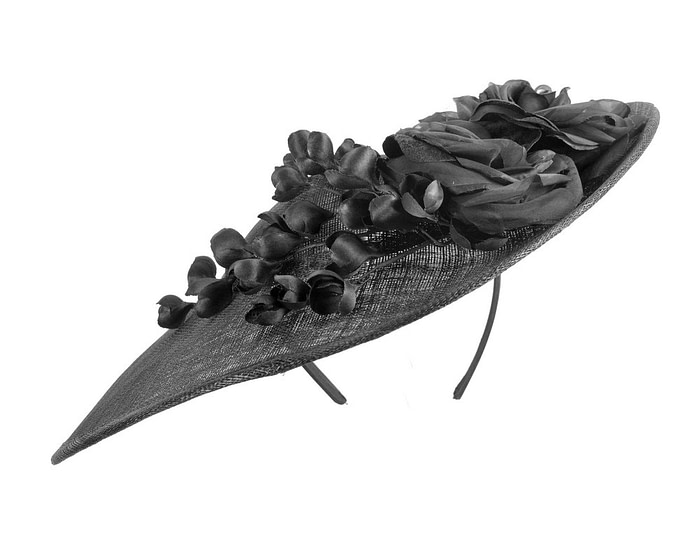 Large black sinamay fascinator hat with flowers by Max Alexander - Image 5