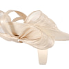 Cream plate fascinator with bow by Fillies Collection - Image 5