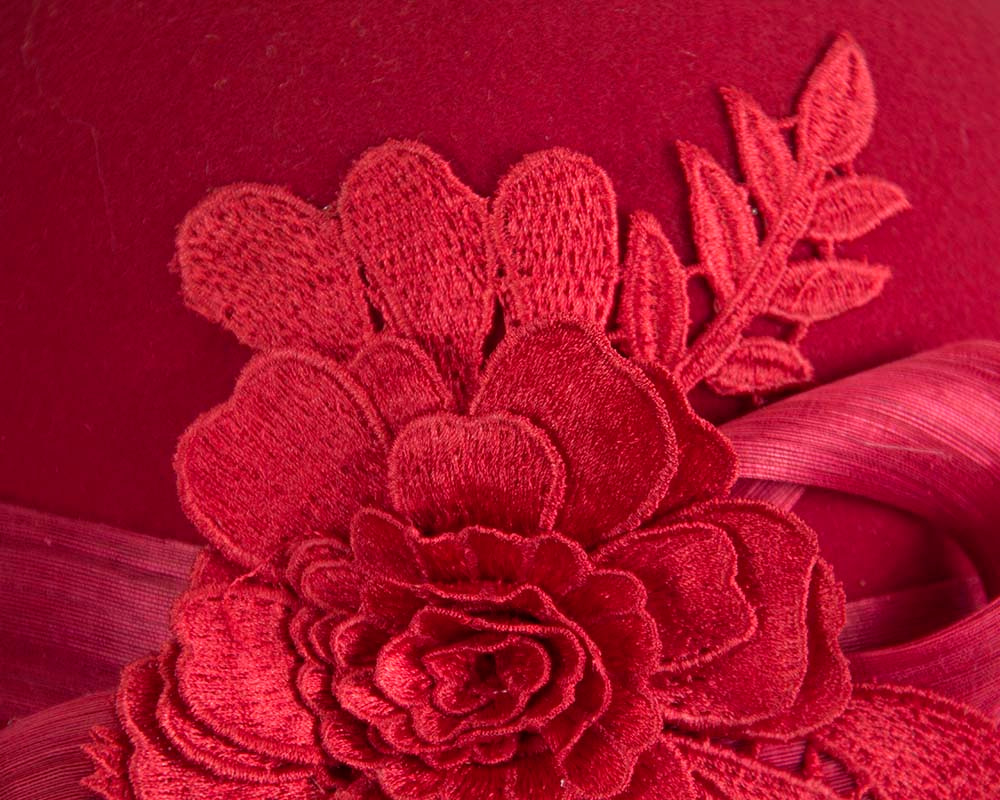 Red ladies felt cloche hat by Fillies Collection - Image 5