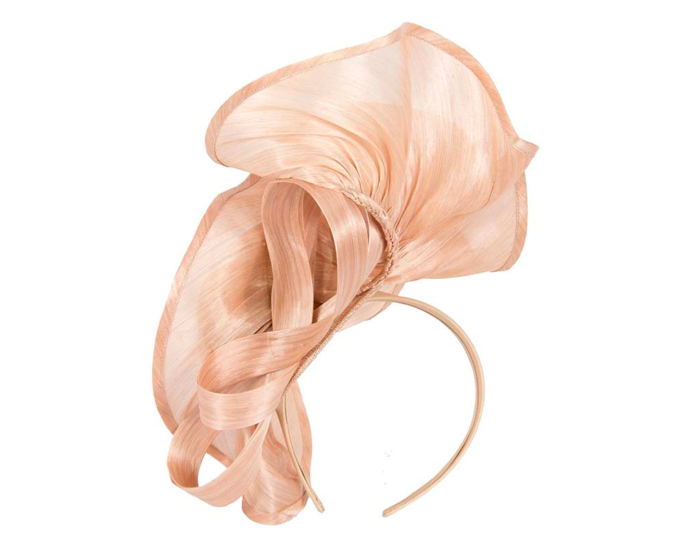Exclusive nude silk abaca racing fascinator - Image 4