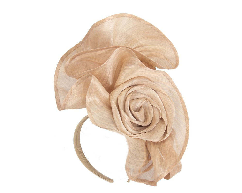Exclusive nude silk abaca racing fascinator - Image 2