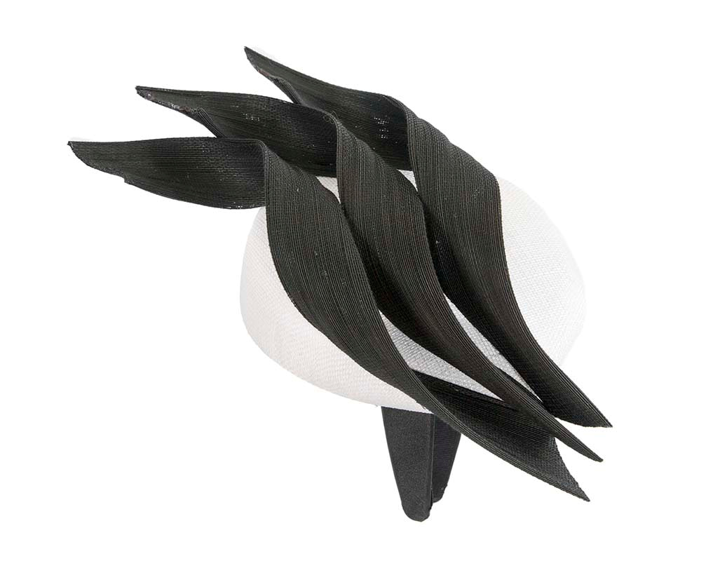 Designers white & black pillbox racing fascinator by Fillies Collection - Image 4