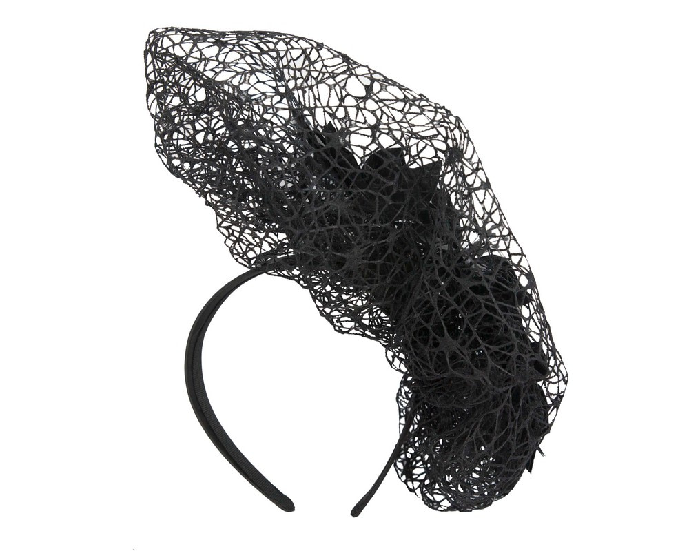 Black designers racing fascinator by Fillies Collection - Fascinators.com.au Black designers racing fascinator by Fillies Collection - Image 4