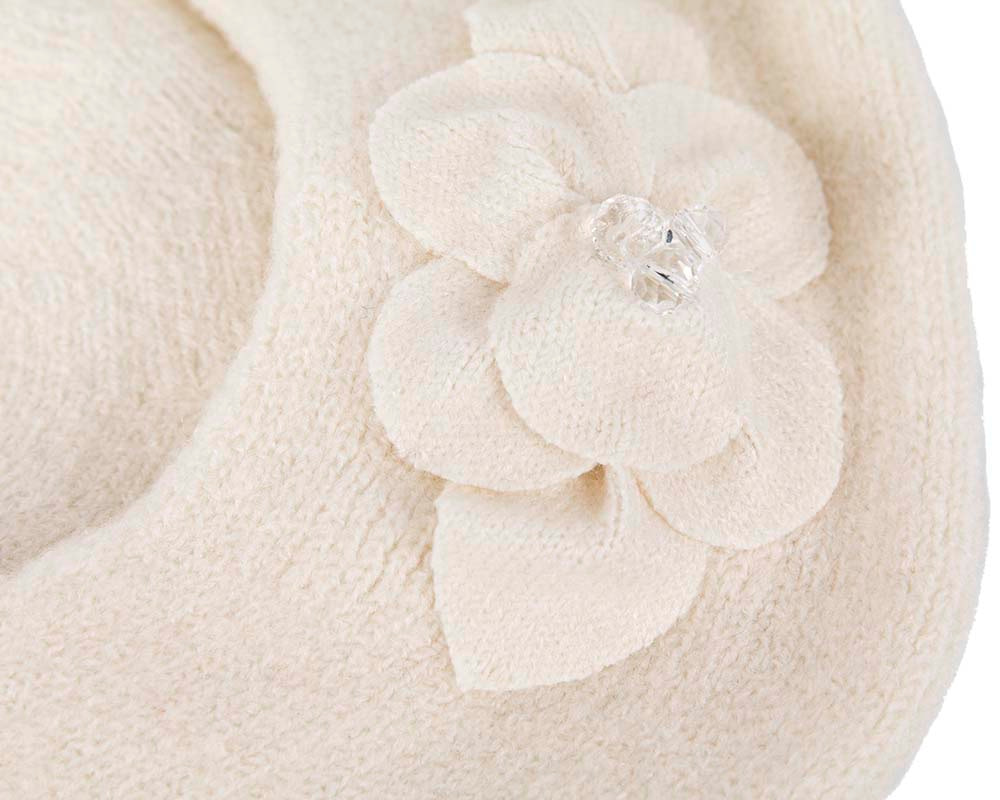 Warm cream wool beret. Made in Europe - Image 3