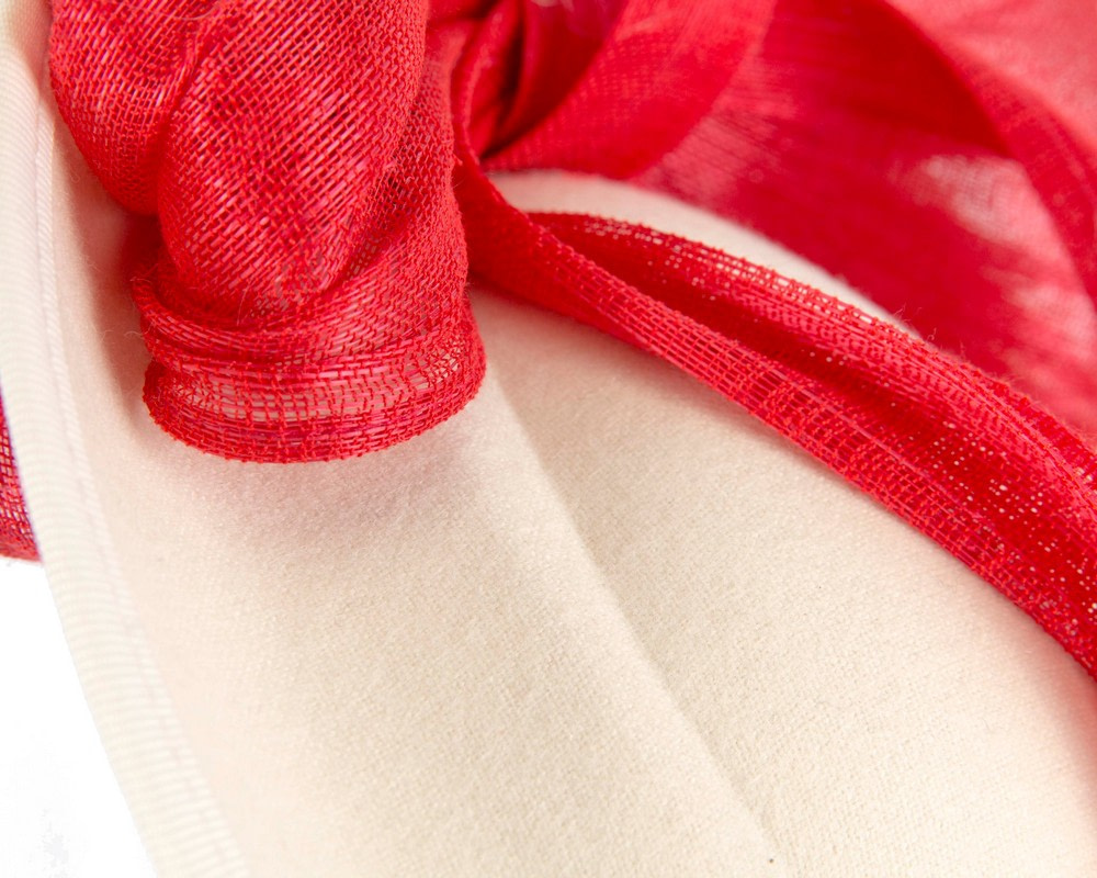 Large cream plate fascinator with red bow by Fillies Collection - Image 6