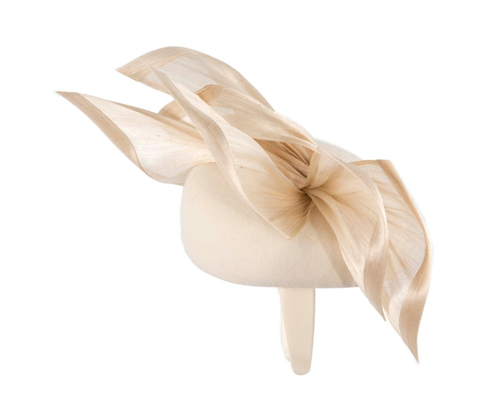 Bespoke cream winter fascinator pillbox by Fillies Collection - Image 4