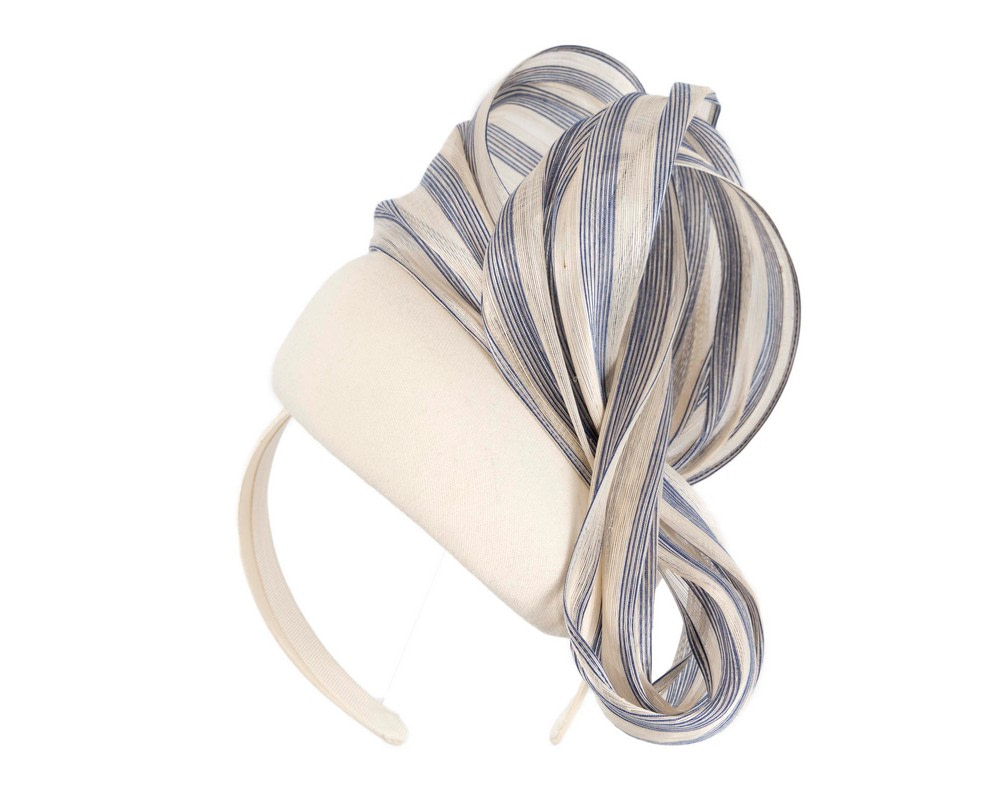 Bespoke cream & blue winter racing pillbox with bow by Fillies Collection - Image 2
