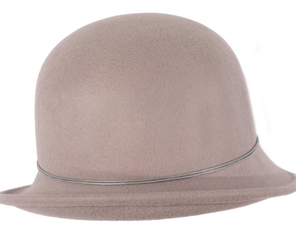 Grey felt winter cloche hat by Max Alexander - Image 3