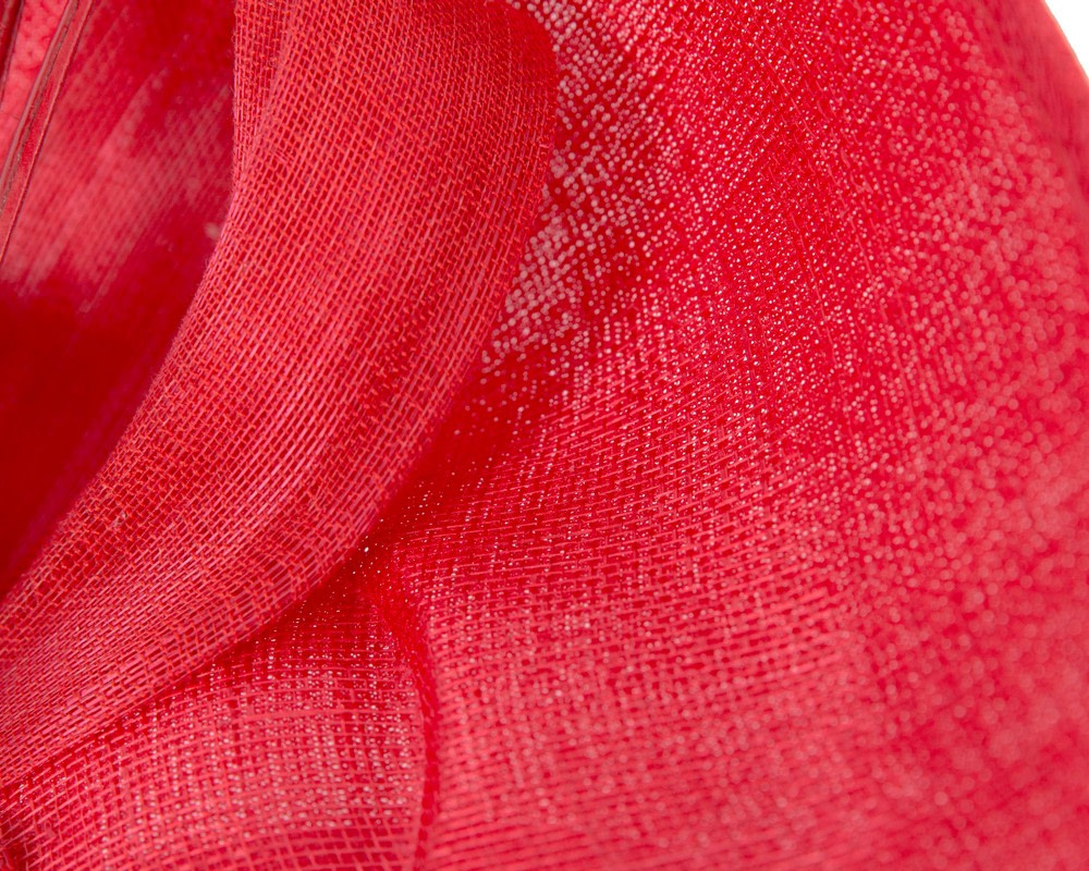 Red fascinator with bow and feathers - Image 3