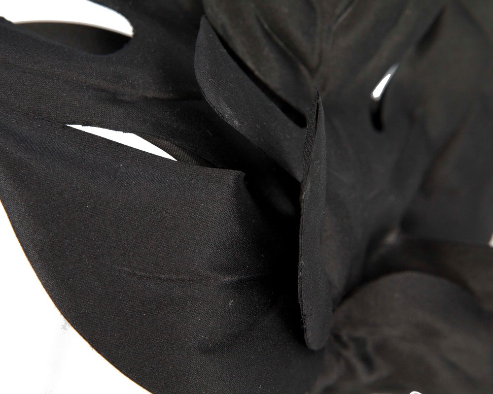 Large black leaves fascinator by Max Alexander - Image 3