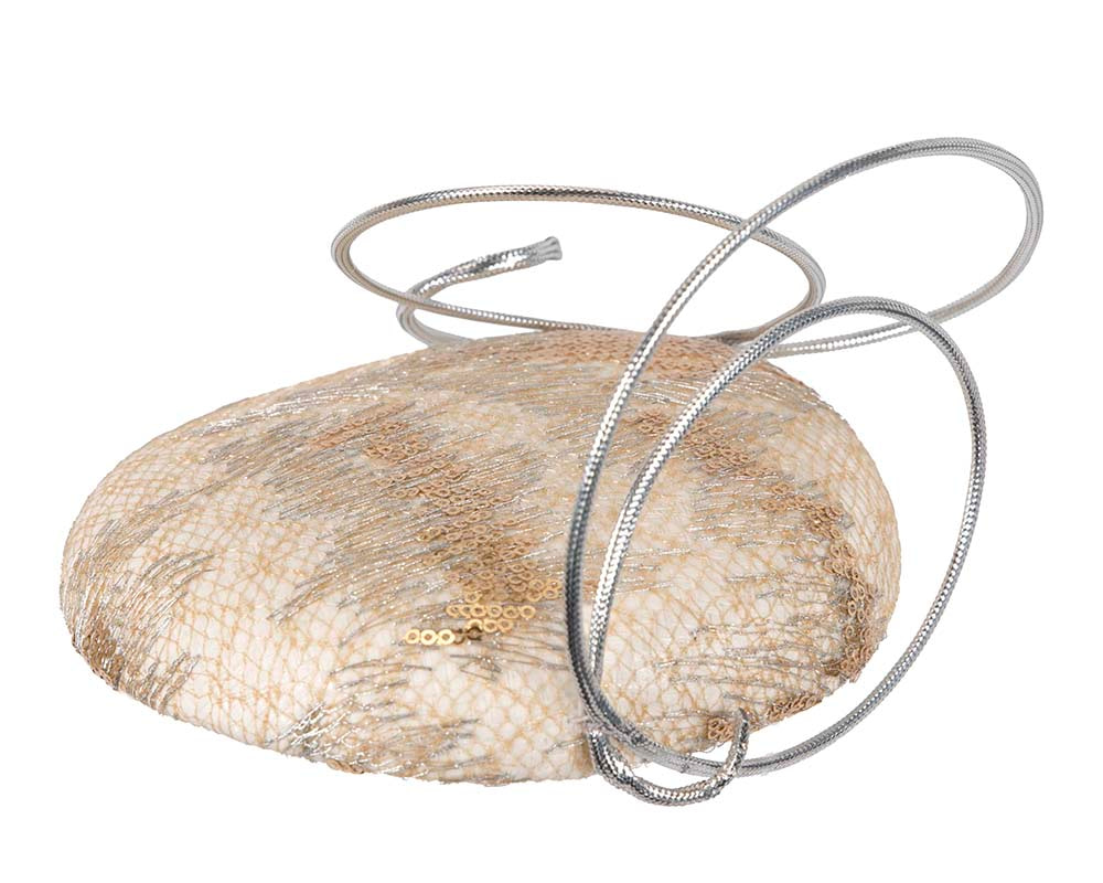 Bespoke cream and silver fascinator by Fillies Collection - Image 4