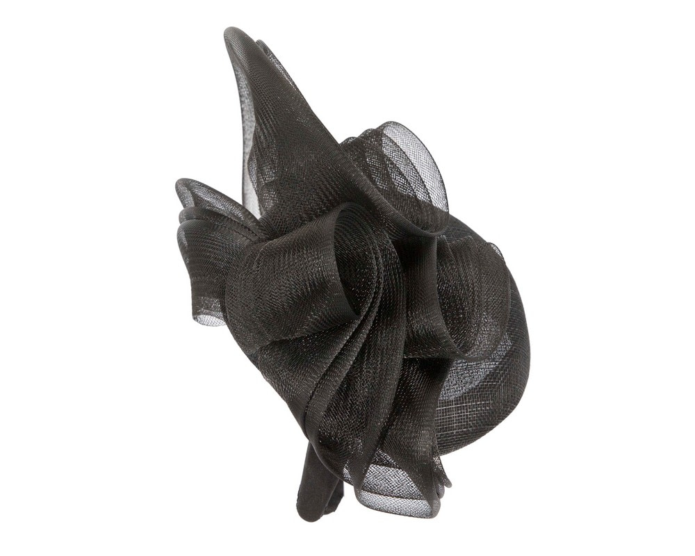 Black racing pillbox fascinator by Fillies Collection - Image 3