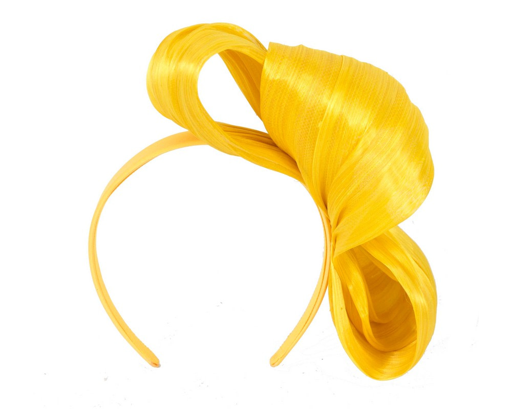 Large yellow bow racing fascinator by Fillies Collection - Image 4