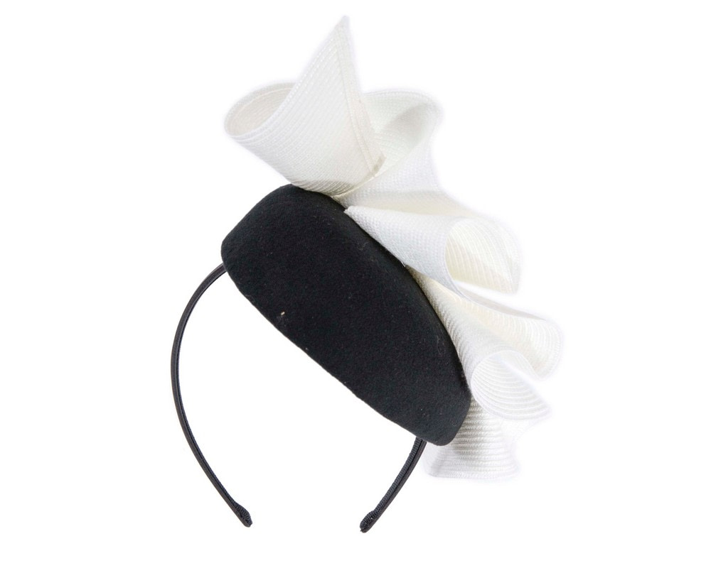 Black & white winter racing fascinator by Fillies Collection - Image 6