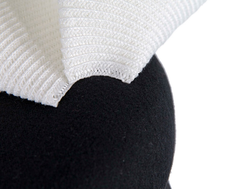 Black & white winter racing fascinator by Fillies Collection - Image 5