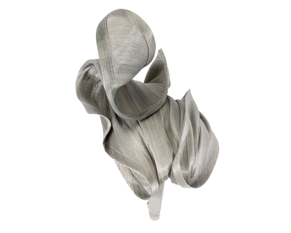 Silver silk abaca fascinator by Fillies Collection - Image 4