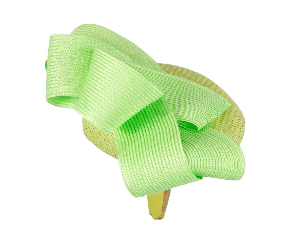 Bespoke lime green pillbox fascinator by Fillies Collection - Fascinators.com.au Bespoke lime green pillbox fascinator by Fillies Collection - Image 4
