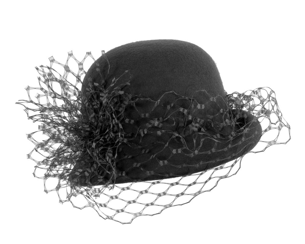 Black felt cloche winter hat by Fillies Collection - Image 2