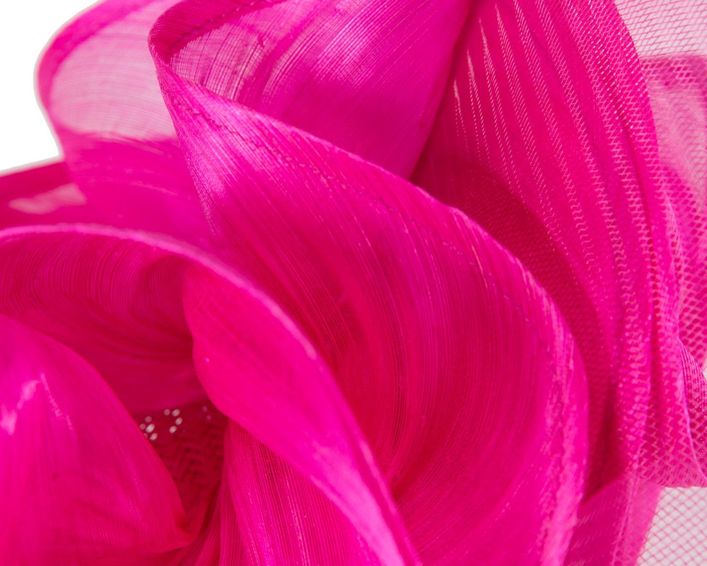 Bespoke fuchsia fascinator by Fillies Collection - Image 4