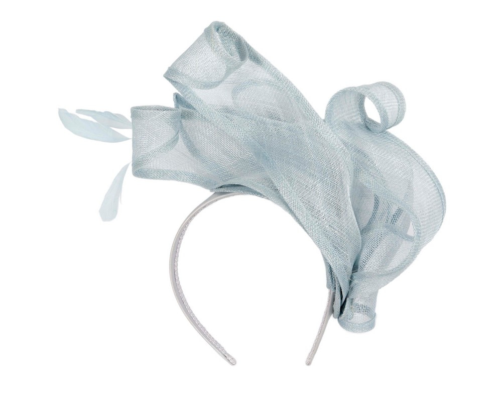 Max Alexander Light Blue Sinamay Fascinator - Image 3