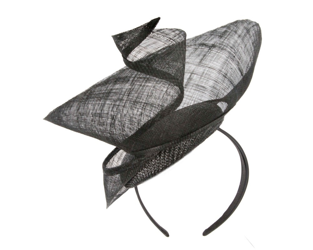 Black sinamay fascinator by Fillies Collection - Image 6