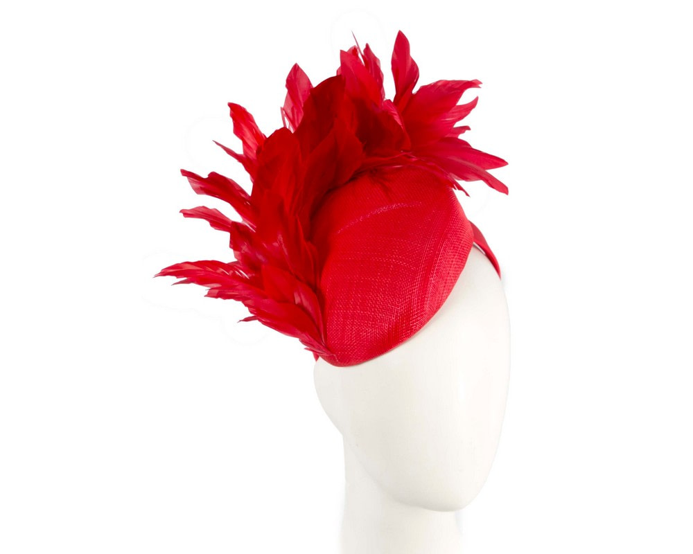 Red spring racing fascinator with feathers