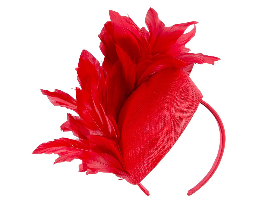 Red spring racing fascinator with feathers - Image 2