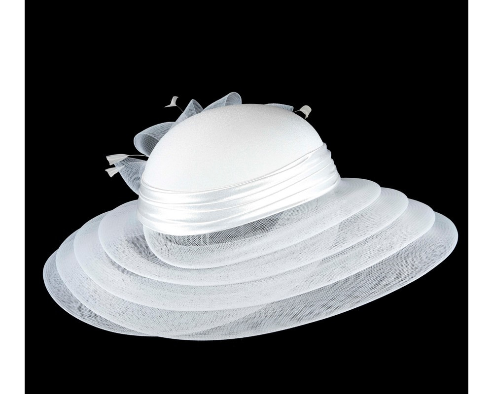 White mother of the bride hat by Cupids Millinery Melbourne - Fascinators.com.au White mother of the bride hat by Cupids Millinery Melbourne - Image 8