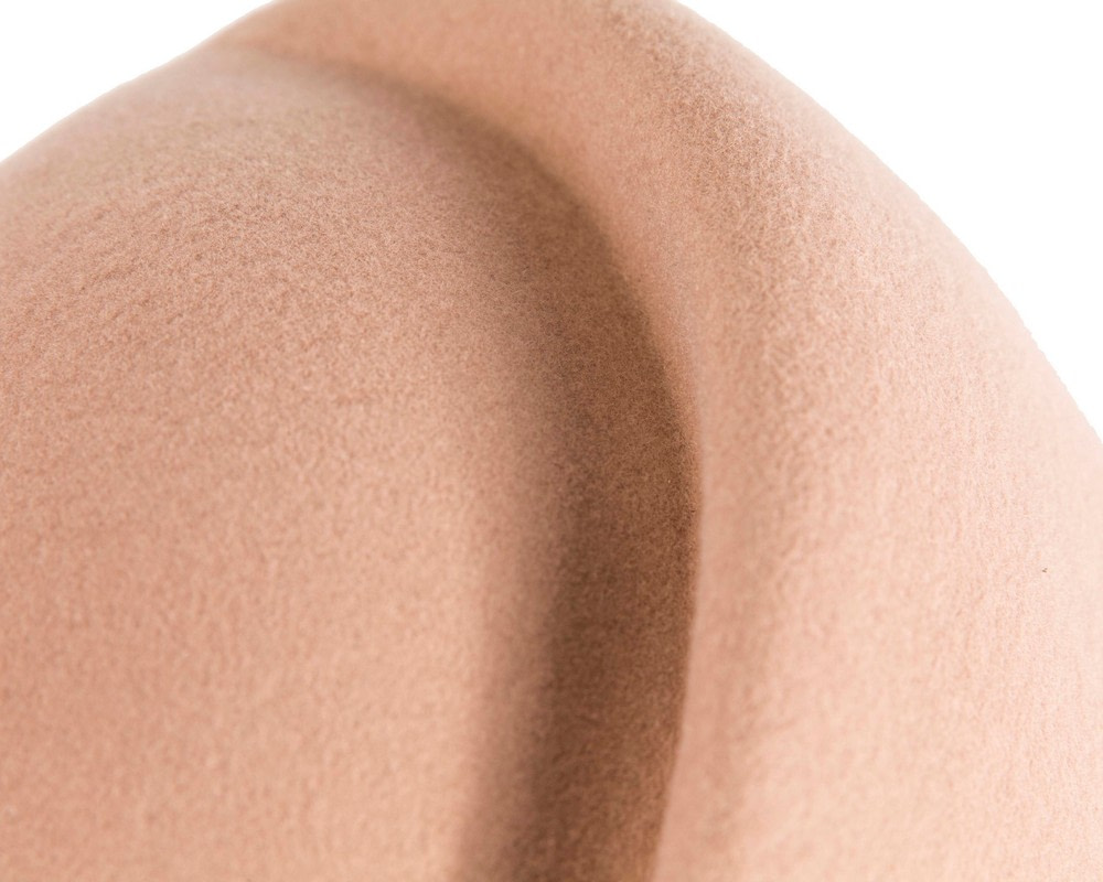 Exclusive beige felt ladies winter hat by Max Alexander - Image 5