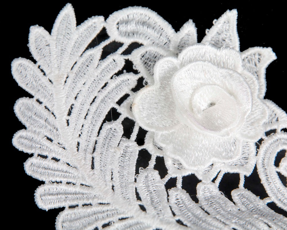 White Crown Fascinator with Lace by Max Alexander - Image 3