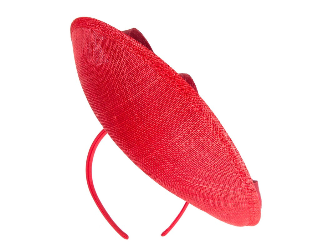 Red fascinator with loops by Max Alexander - Image 6