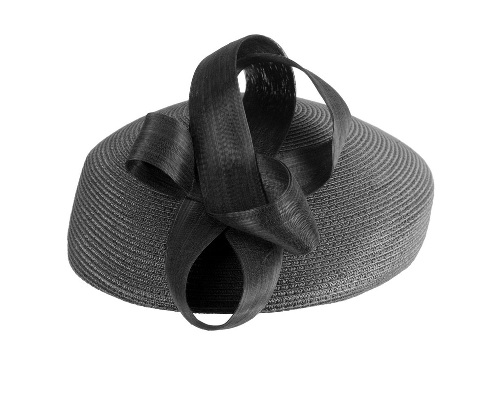 Fashion black beret hat with bow by Max Alexander - Image 4
