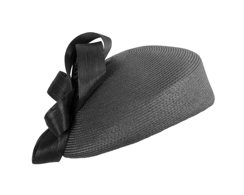 Fashion black beret hat with bow by Max Alexander - Image 2