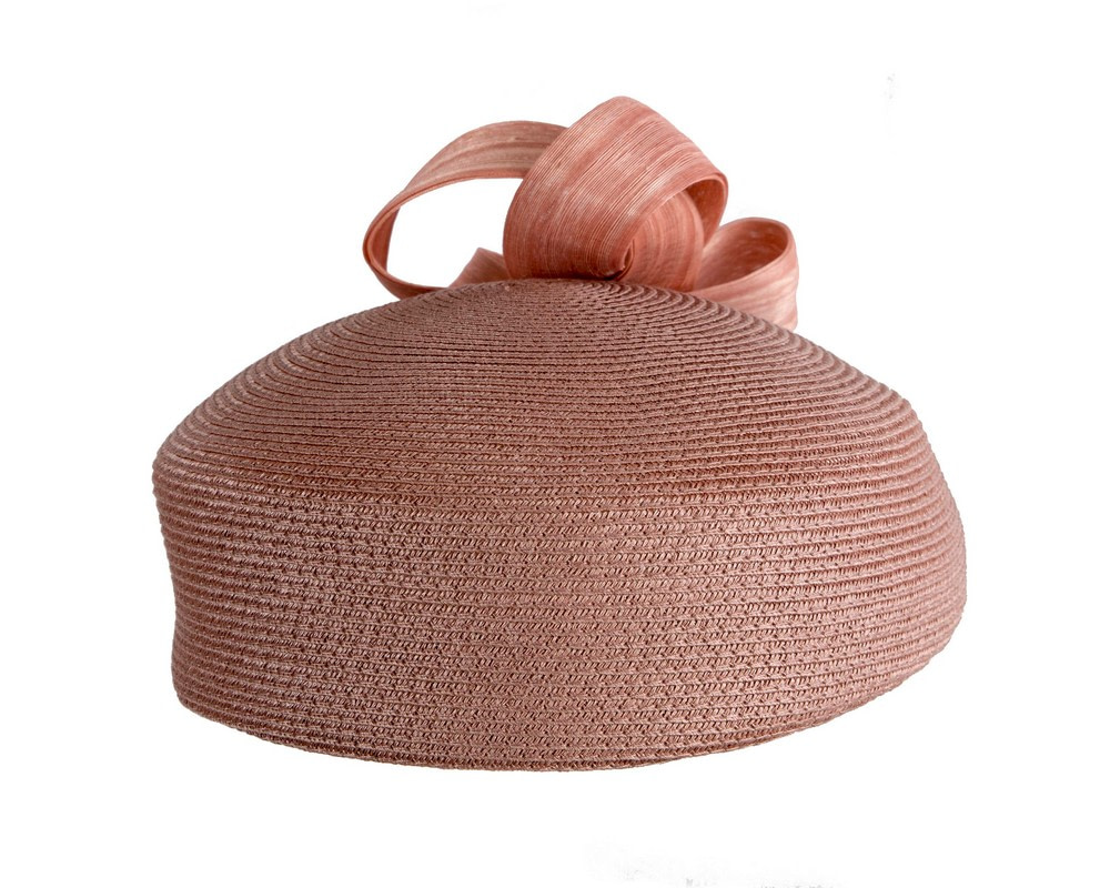 Fashion taupe beret hat with bow by Max Alexander - Image 3