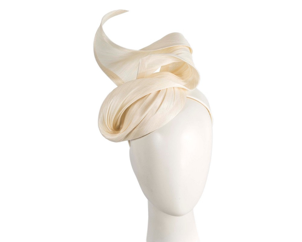 Cream silk abaca fascinator by Fillies Collection