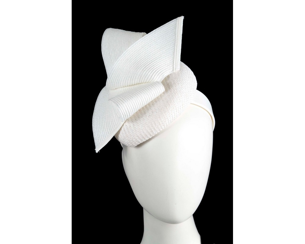 Bespoke white pillbox fascinator by Fillies Collection