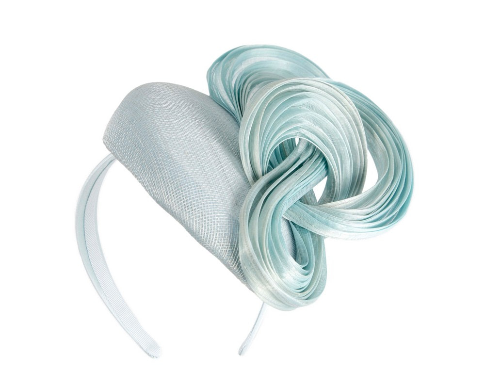 Bespoke light blue racing fascinator by Fillies Collection - Image 2