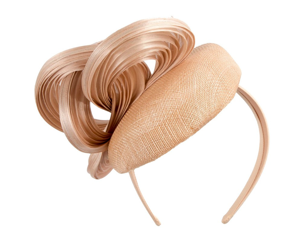 Bespoke nude racing fascinator by Fillies Collection - Image 6