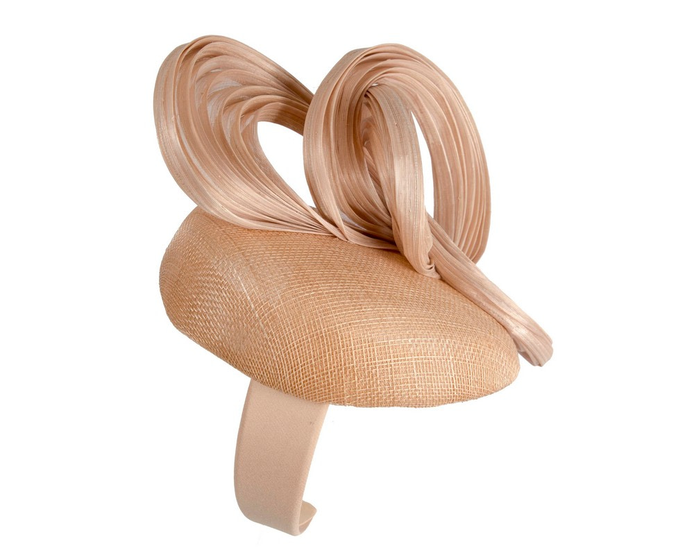 Bespoke nude racing fascinator by Fillies Collection - Image 4