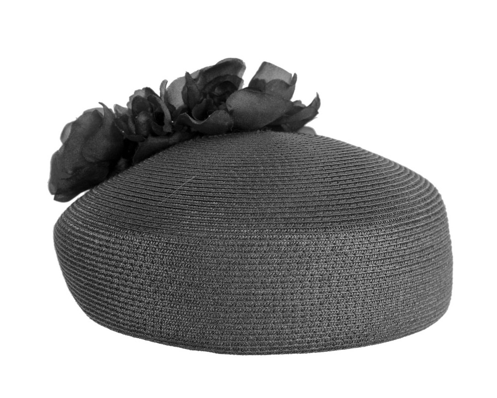 Black beret hat with flowers by Max Alexander - Image 4